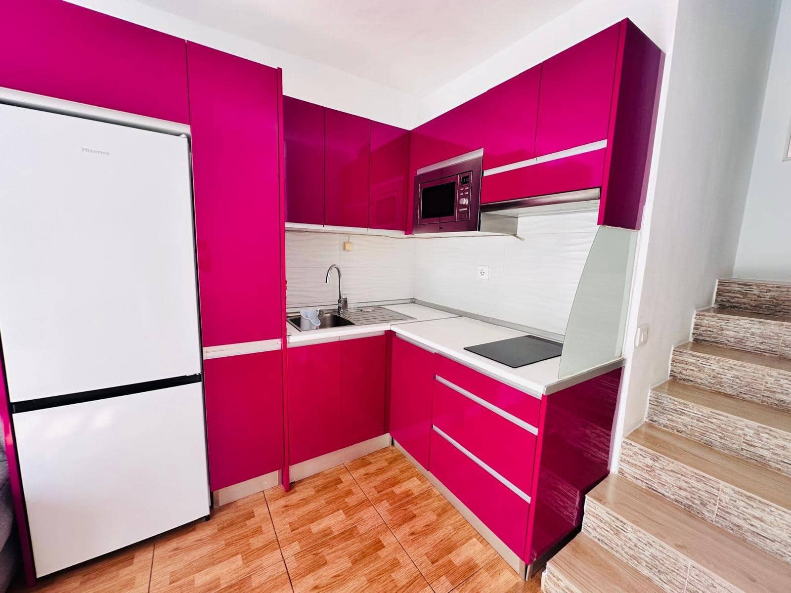 1 sypialnia Apartament do wynajęcia w San Bartolome de Tirajana z basenem - 1 200 € (Ref: 10022495)