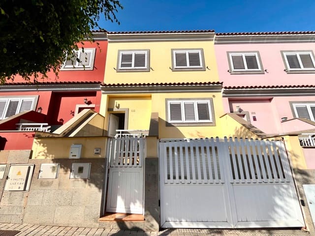 3 chambre Villa/Maison Mitoyenne à vendre à Cruce de Arinaga, Agüimes avec garage - 380 000 € (Ref: 10033974)