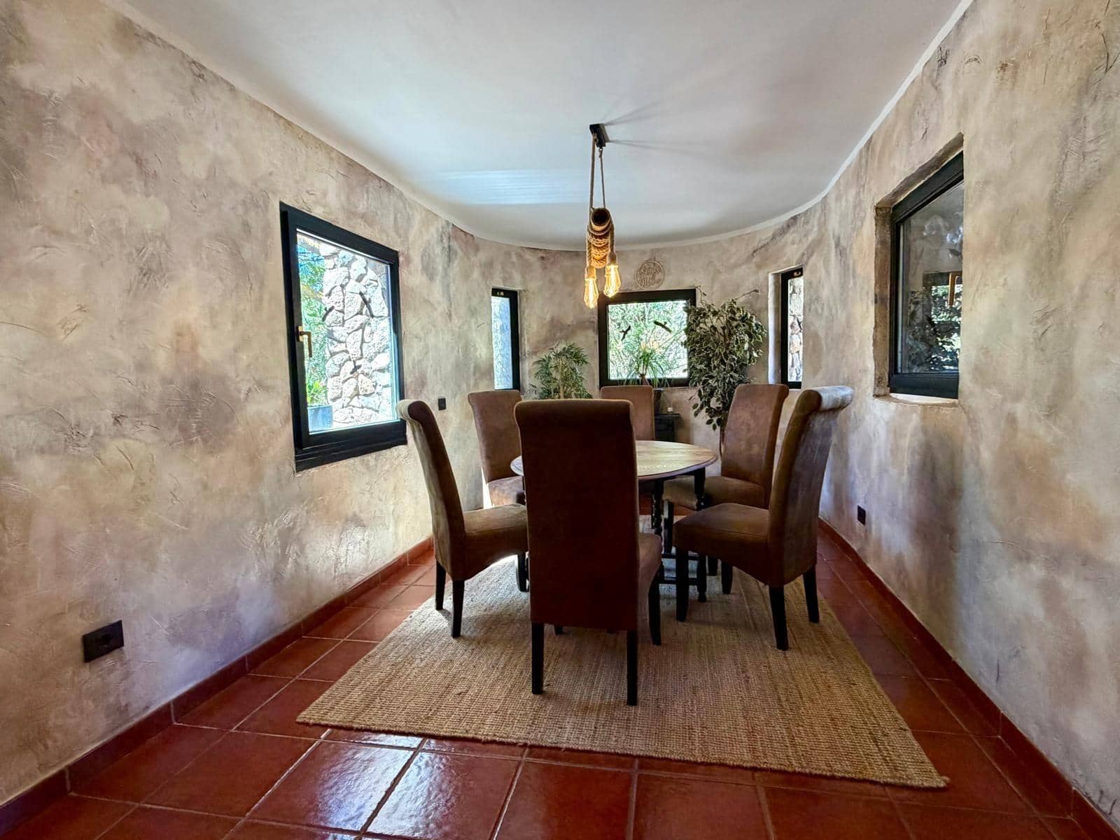 2 quarto Quinta/Casa Rural para venda em Ingenio com piscina garagem - 599 900 € (Ref: 10035399)