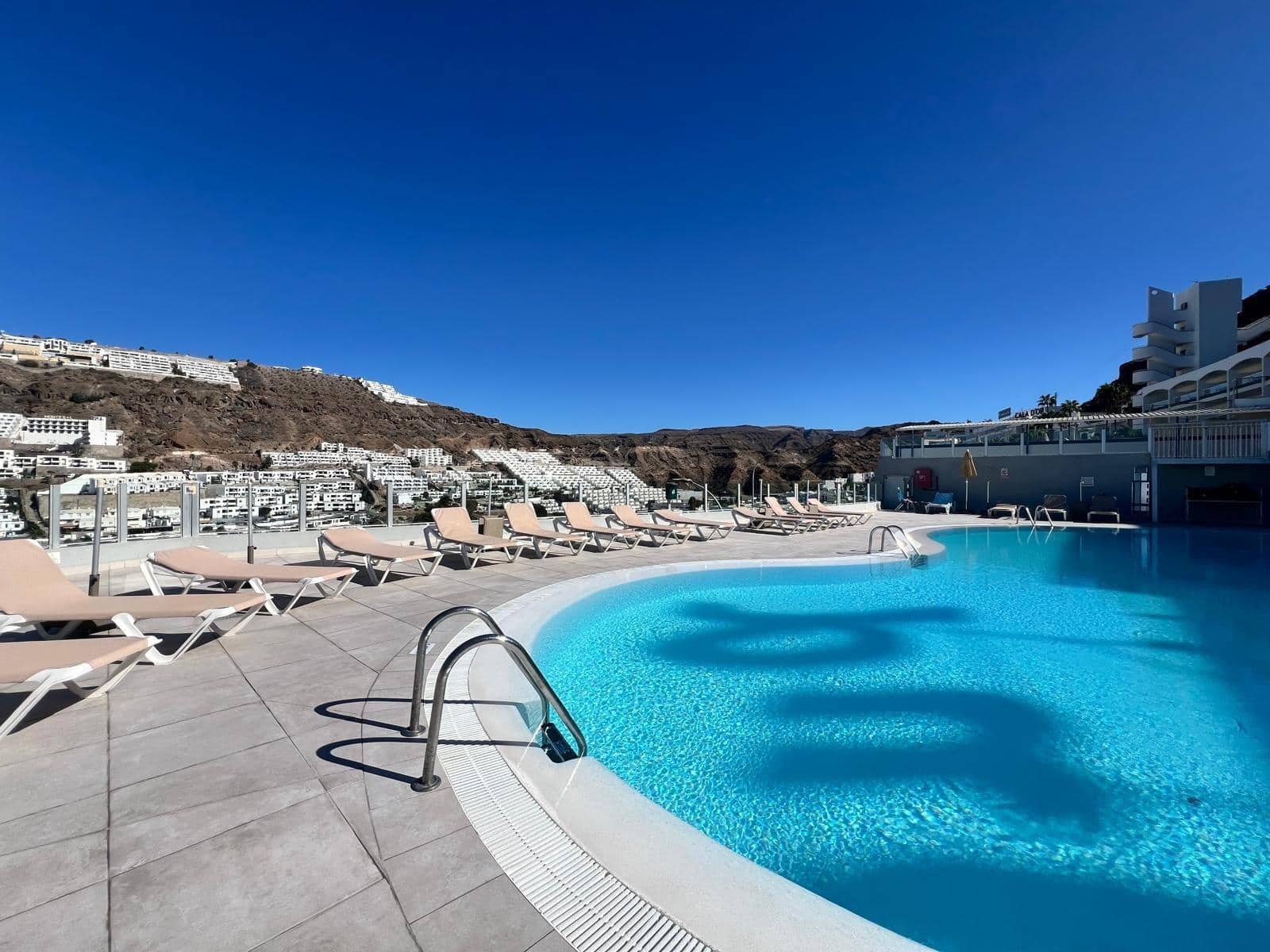 1 bedroom Apartment for sale in Puerto Rico with pool - € 199,000 (Ref: 10035400)