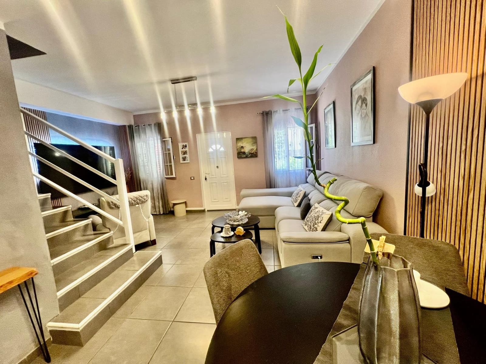 4 chambre Villa/Maison Mitoyenne à vendre à San Bartolome de Tirajana avec garage - 469 000 € (Ref: 10038939)