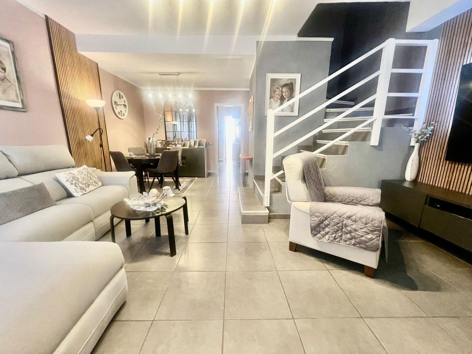 4 chambre Villa/Maison Mitoyenne à vendre à San Bartolome de Tirajana avec garage - 469 000 € (Ref: 10038939)