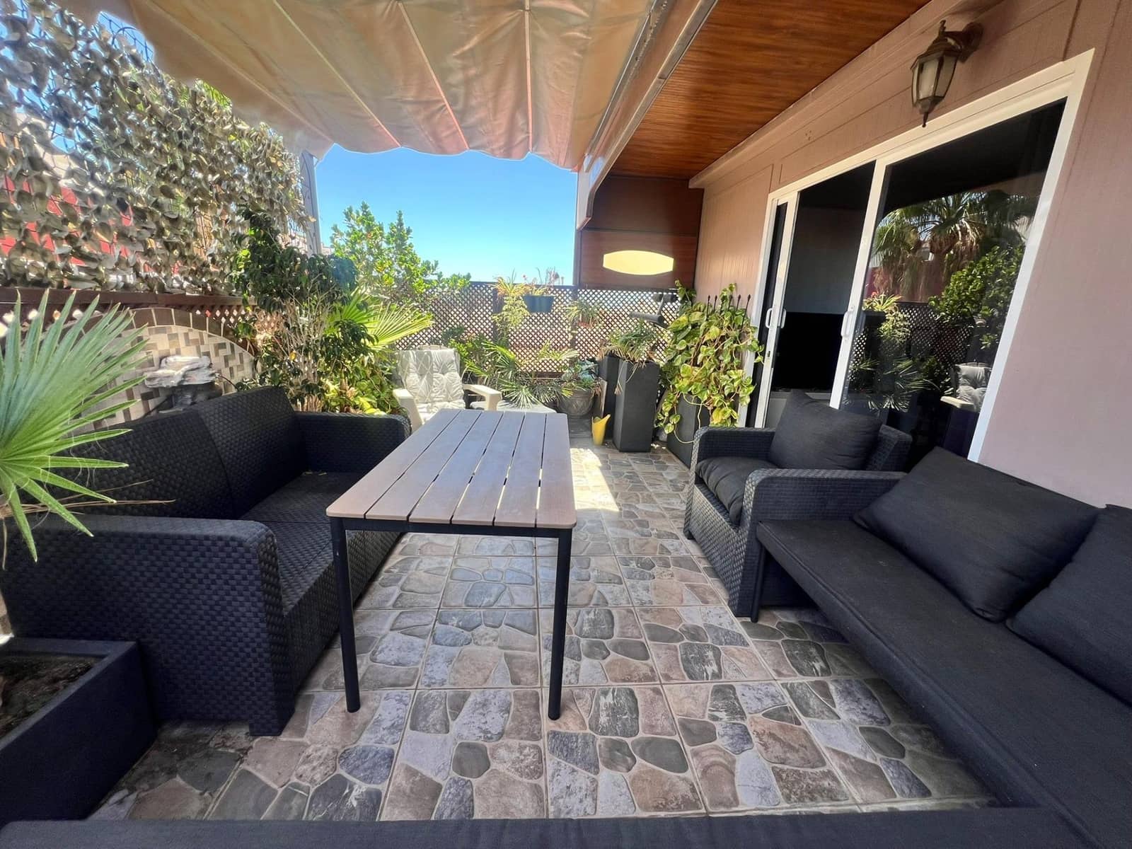 4 chambre Villa/Maison Mitoyenne à vendre à San Bartolome de Tirajana avec garage - 469 000 € (Ref: 10038939)