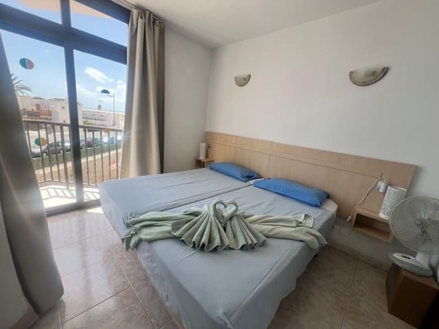 1 Zimmer Wohnung zu verkaufen in Playa del Inglés, San Bartolomé de Tirajana mit Pool - 250.000 € (Ref: 10038940)