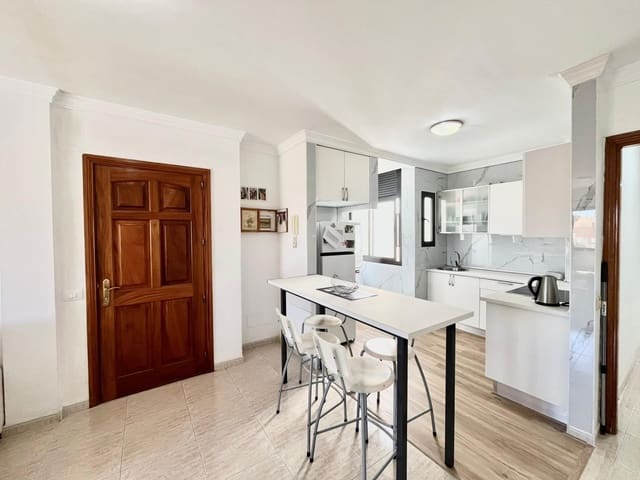 3 camera da letto Appartamento in vendita in Vecindario, Santa Lucía de Tirajana con garage - 240.000 € (Rif: 10043031)