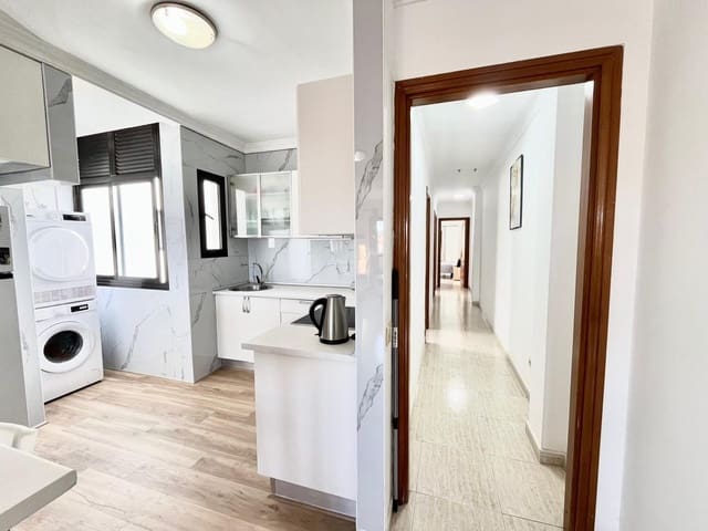 3 camera da letto Appartamento in vendita in Vecindario, Santa Lucía de Tirajana con garage - 240.000 € (Rif: 10043031)