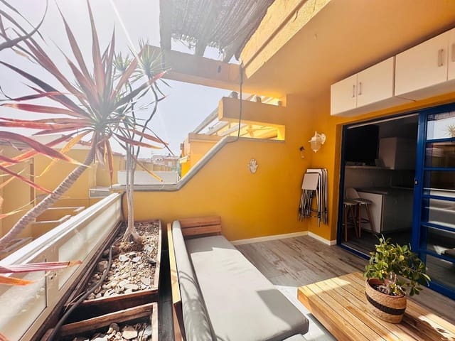 2 bedroom Bungalow for sale in Sonneland, San Bartolomé de Tirajana with pool - € 374,000 (Ref: 10067947)
