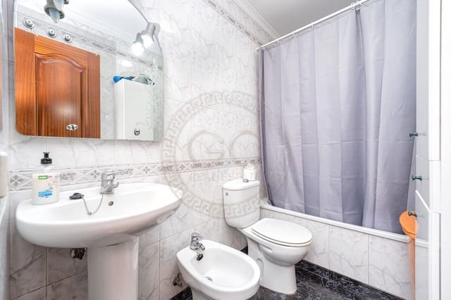 3 Zimmer Wohnung zu verkaufen in Santa Lucía de Tirajana mit Garage - 189.000 € (Ref: 10086166)