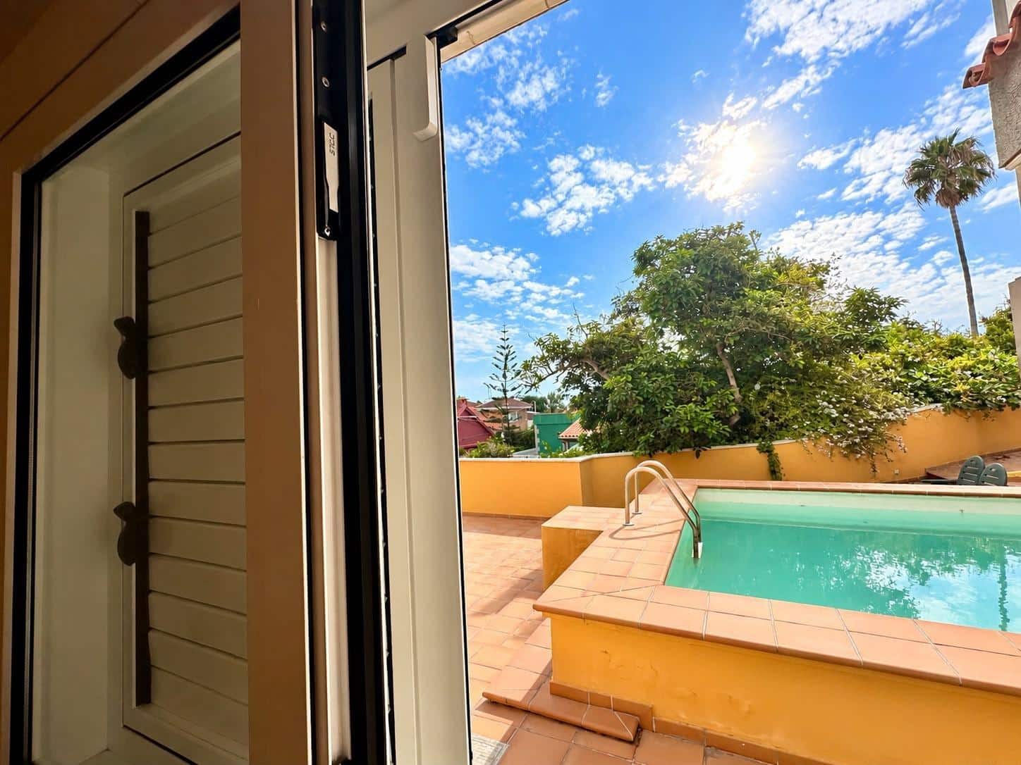 4 chambre Villa/Maison à vendre à Santa Brigida avec piscine garage - 735 000 € (Ref: 10098430)