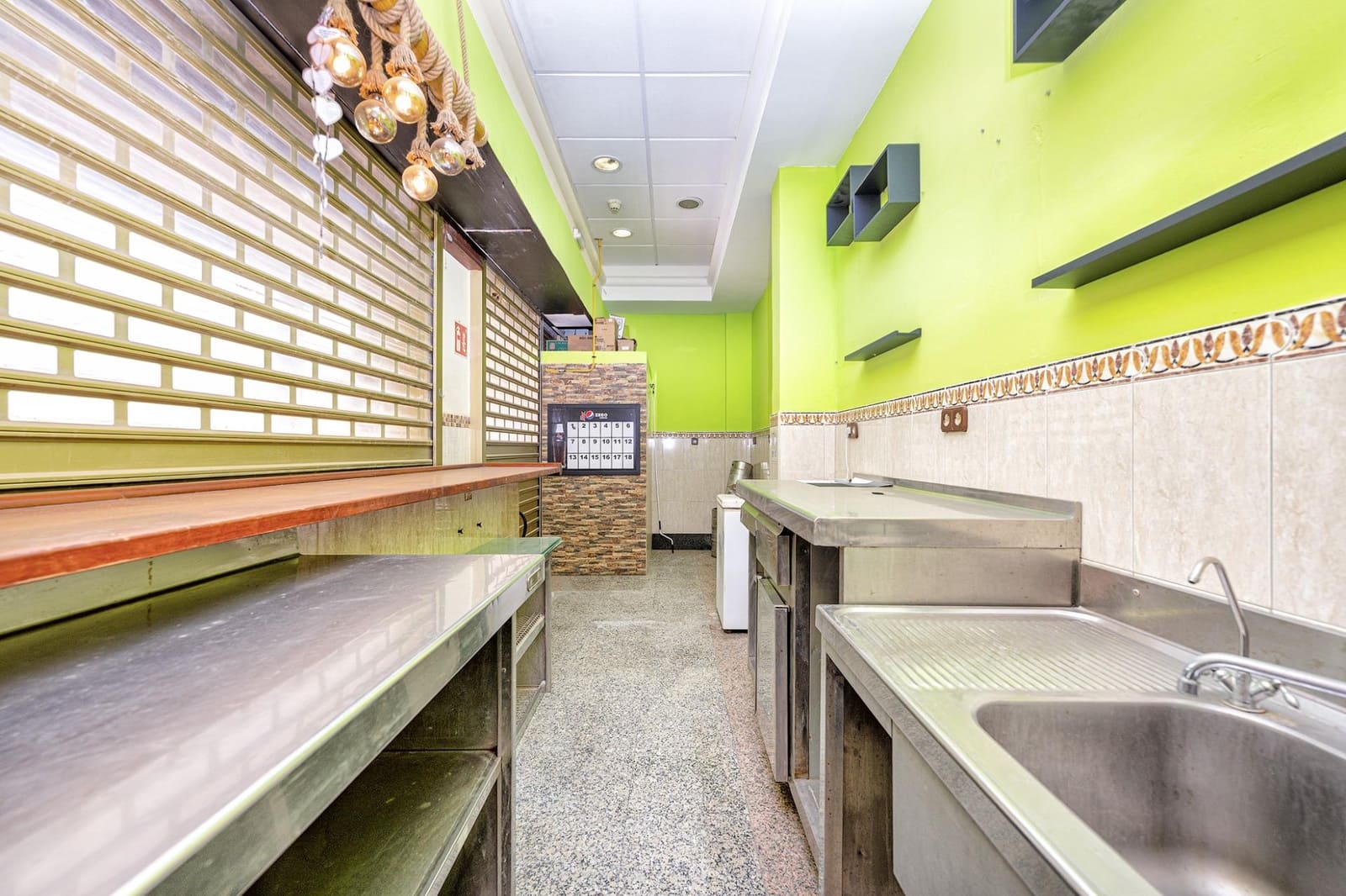 Commercial for sale in Puerto Rico - € 999,000 (Ref: 10100459)