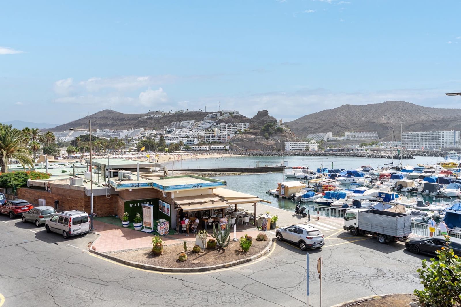 Commercial for sale in Puerto Rico - € 999,000 (Ref: 10100459)