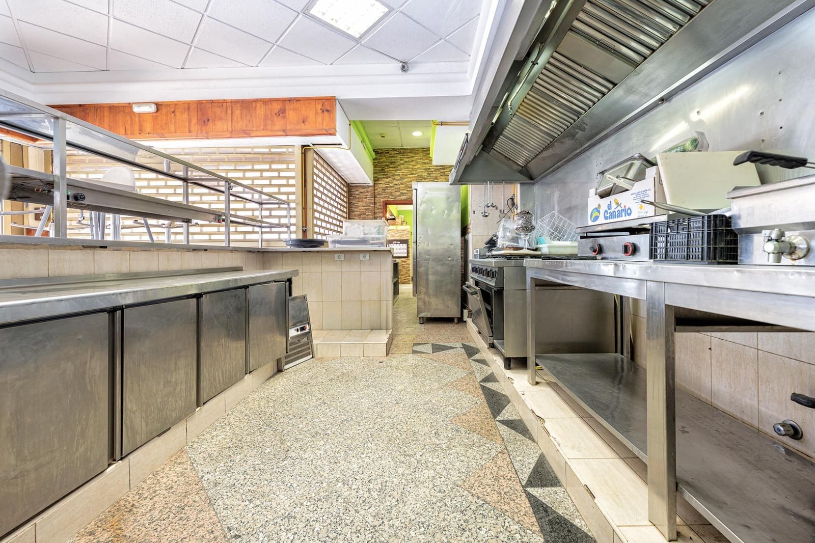 Commercial for sale in Puerto Rico - € 999,000 (Ref: 10100459)