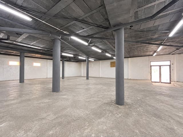 Kommersiell til salgs i Telde med garasje - € 475 000 (Ref: 10120222)