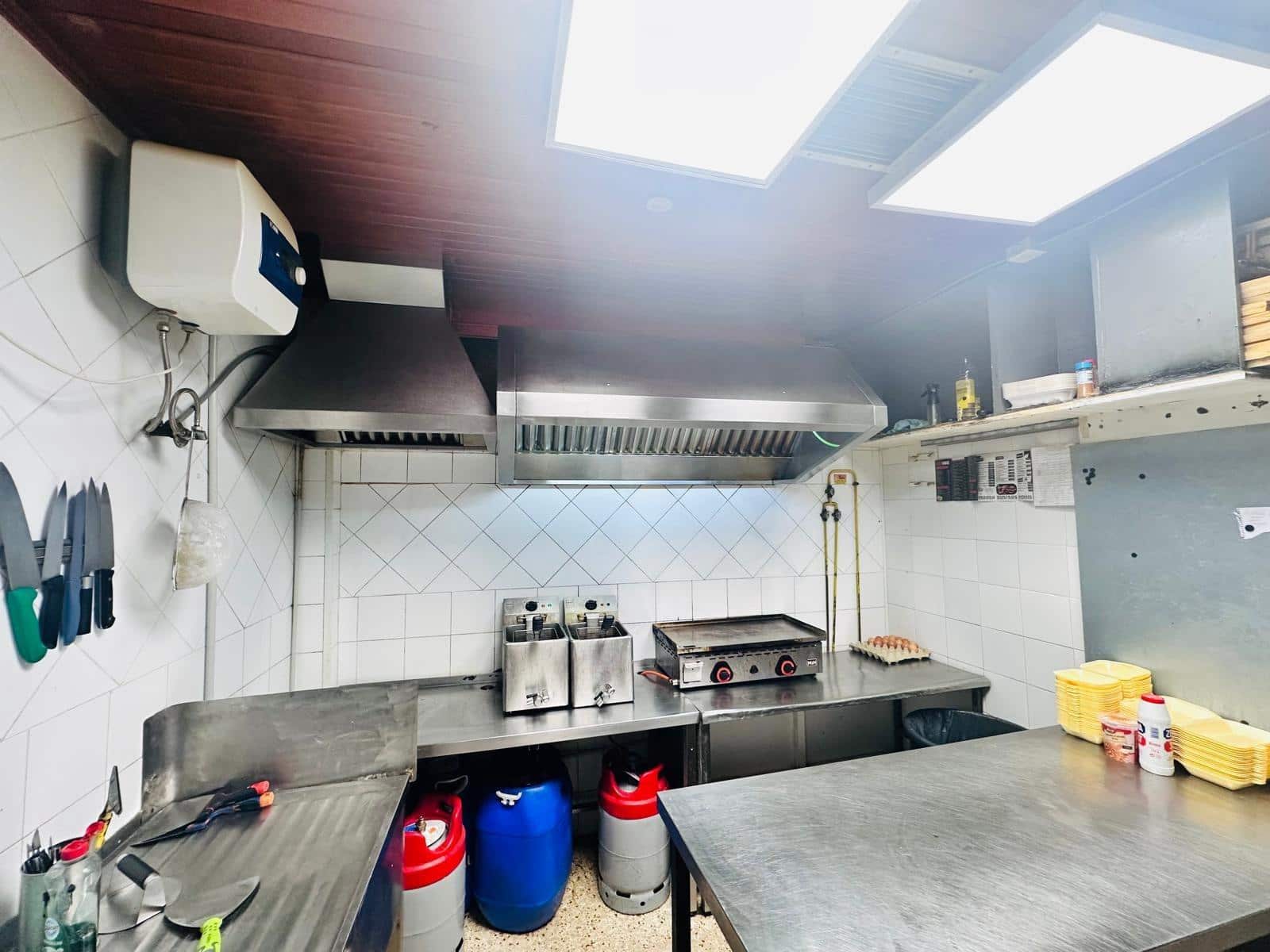 Virksomhed til salg i Cruce de Arinaga - € 46.000 (Ref: 10136084)