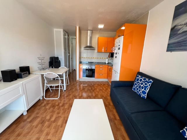 1 soveværelse Penthouse til leje i Puerto Rico, Mogán med swimmingpool - € 1.000 (Ref: 10147143)