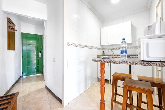 1 chambre Appartement à vendre à Playa del Inglés, San Bartolomé de Tirajana avec piscine - 159 000 € (Ref: 10155296)