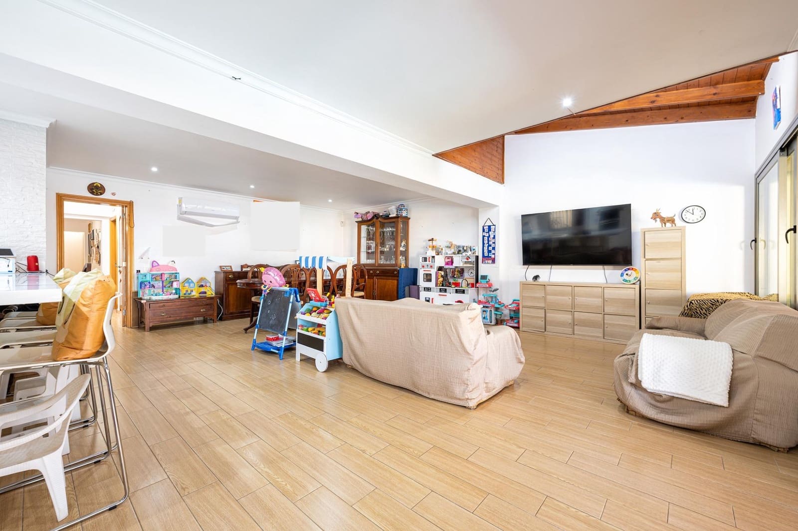 4 sovrum Semi-fristående Villa till salu i Playa del Ingles med pool - 1 490 000 € (Ref: 10155297)