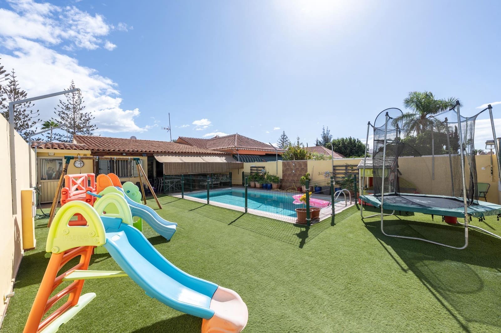 4 sovrum Semi-fristående Villa till salu i Playa del Ingles med pool - 1 490 000 € (Ref: 10155297)