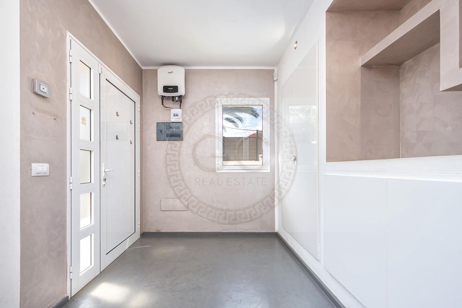 4 quarto Moradia Geminada para venda em Las Palmas de Gran Canaria com piscina garagem - 475 000 € (Ref: 10171611)