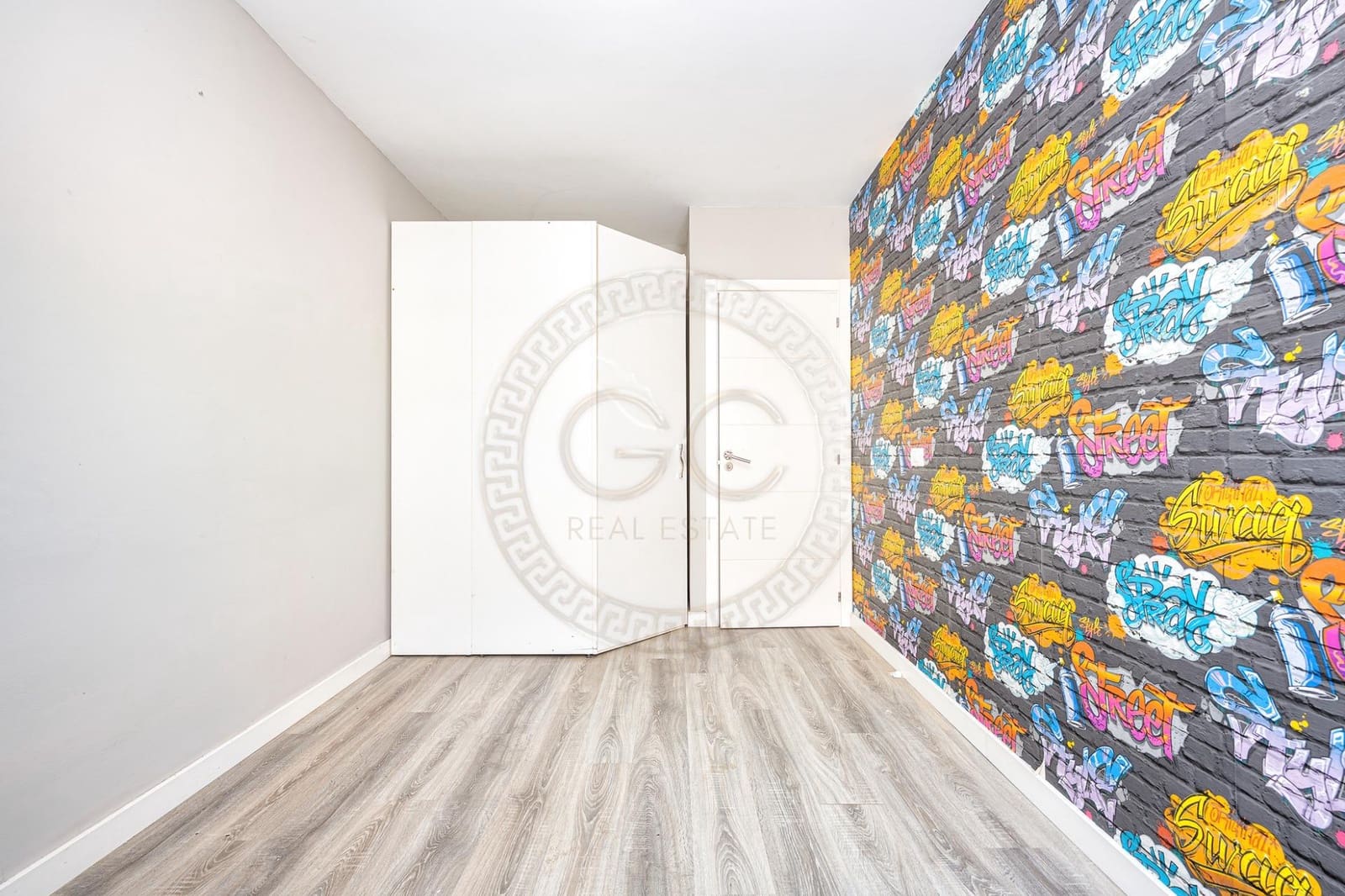 4 quarto Moradia Geminada para venda em Las Palmas de Gran Canaria com piscina garagem - 475 000 € (Ref: 10171611)