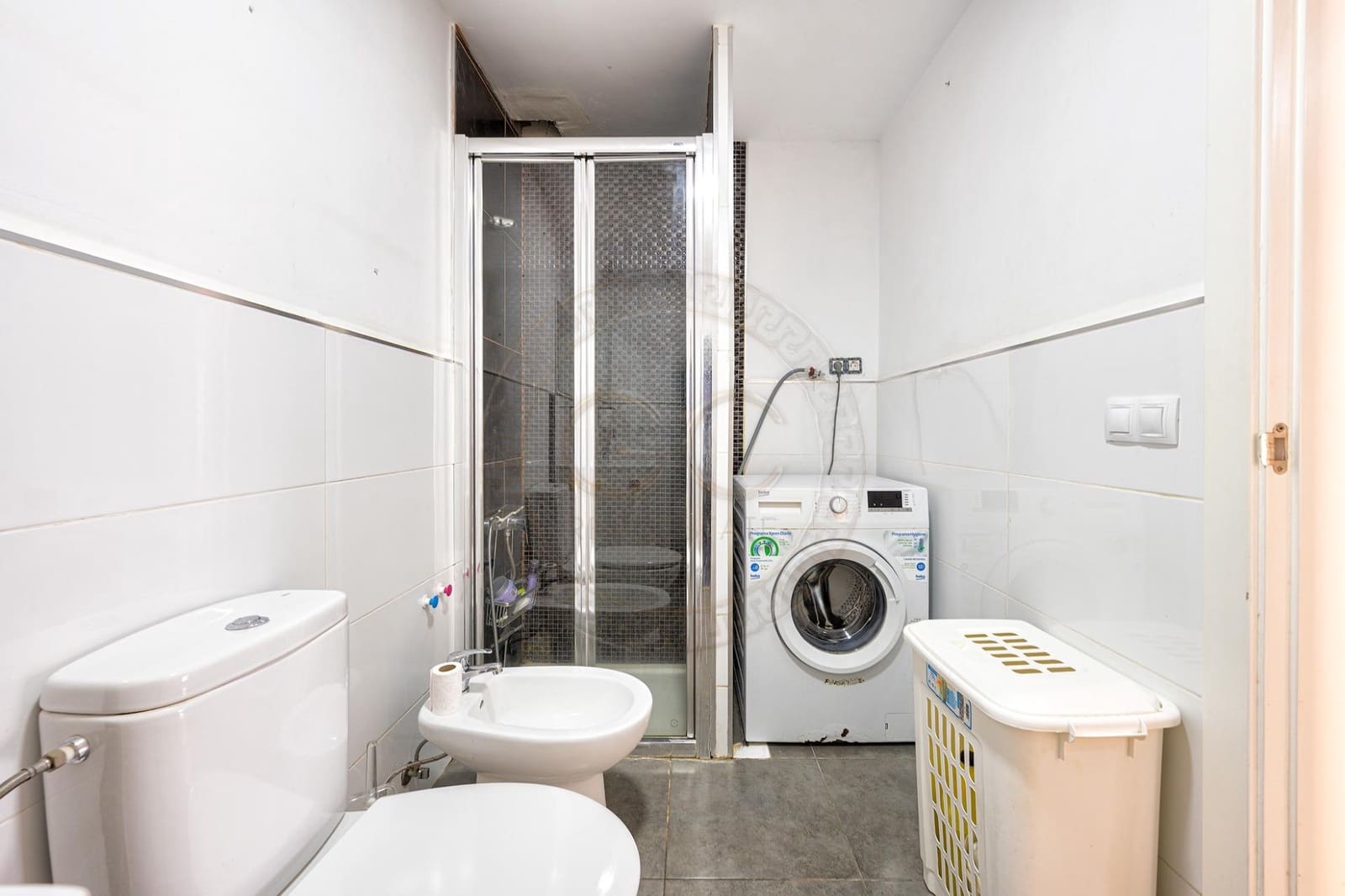 4 quarto Moradia Geminada para venda em Las Palmas de Gran Canaria com piscina garagem - 475 000 € (Ref: 10171611)