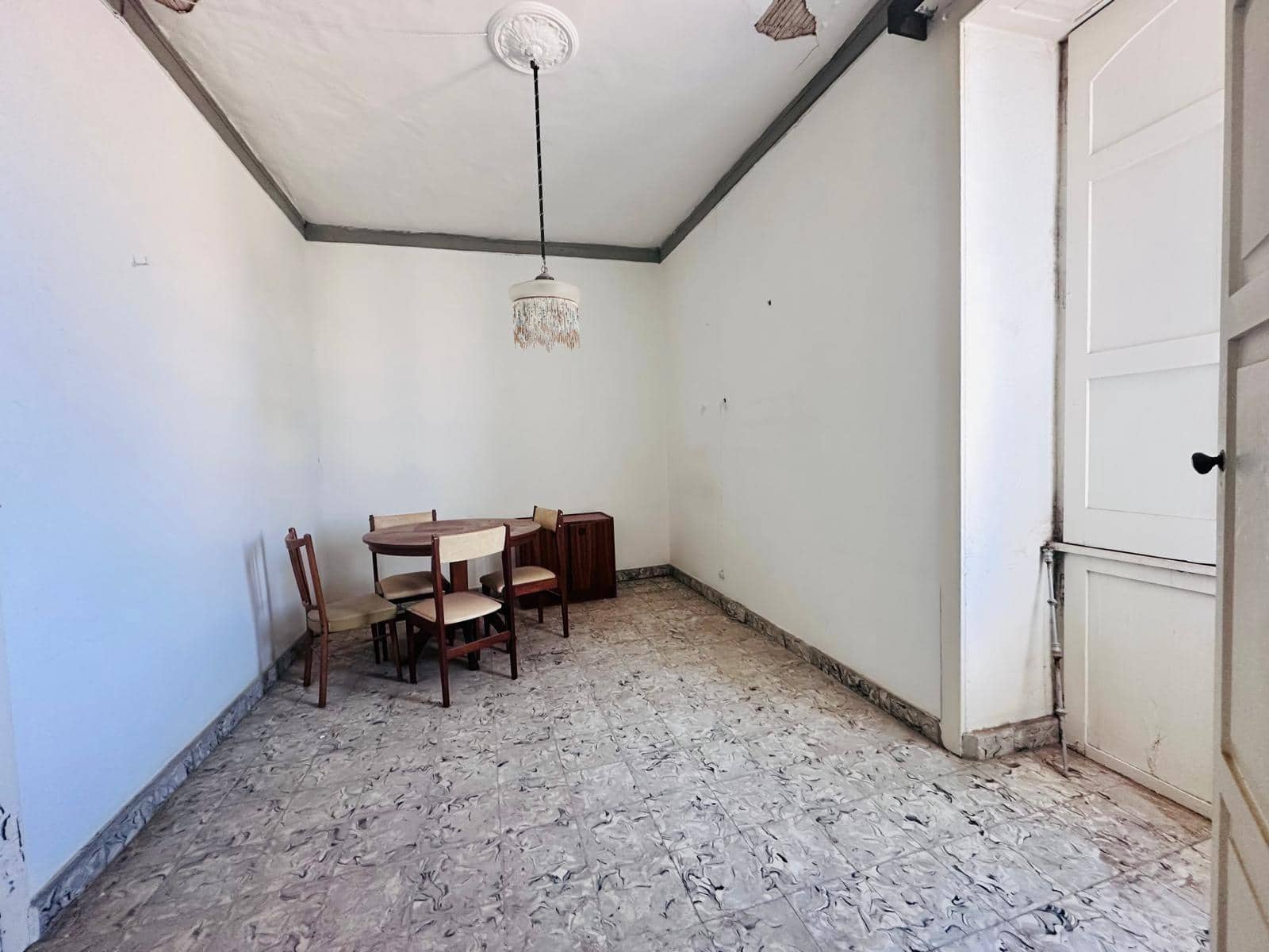 9 Zimmer Haus zu verkaufen in Telde - 340.000 € (Ref: 10171612)