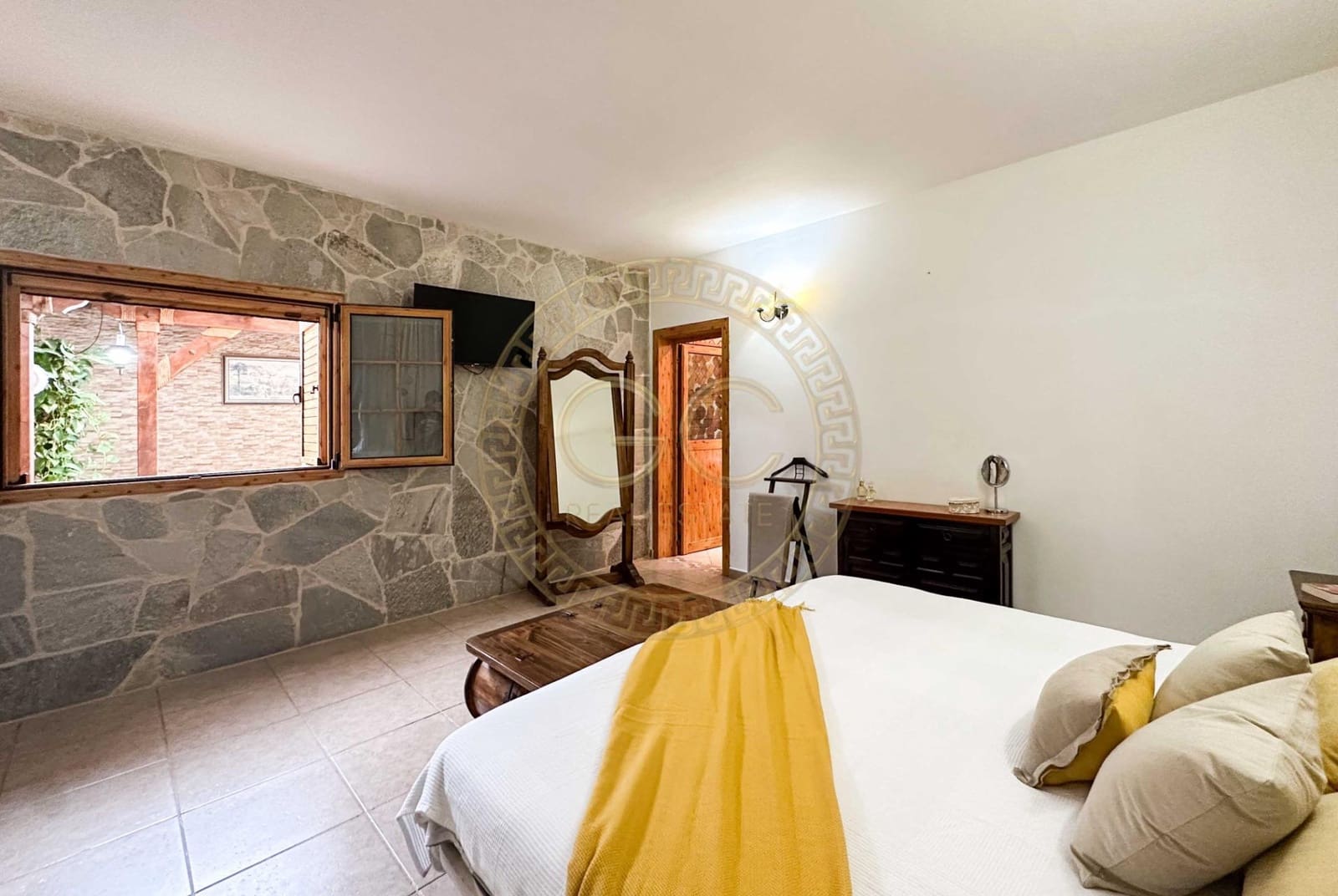 5 bedroom Villa for sale in El Salobre with pool garage - € 799,000 (Ref: 8363196)