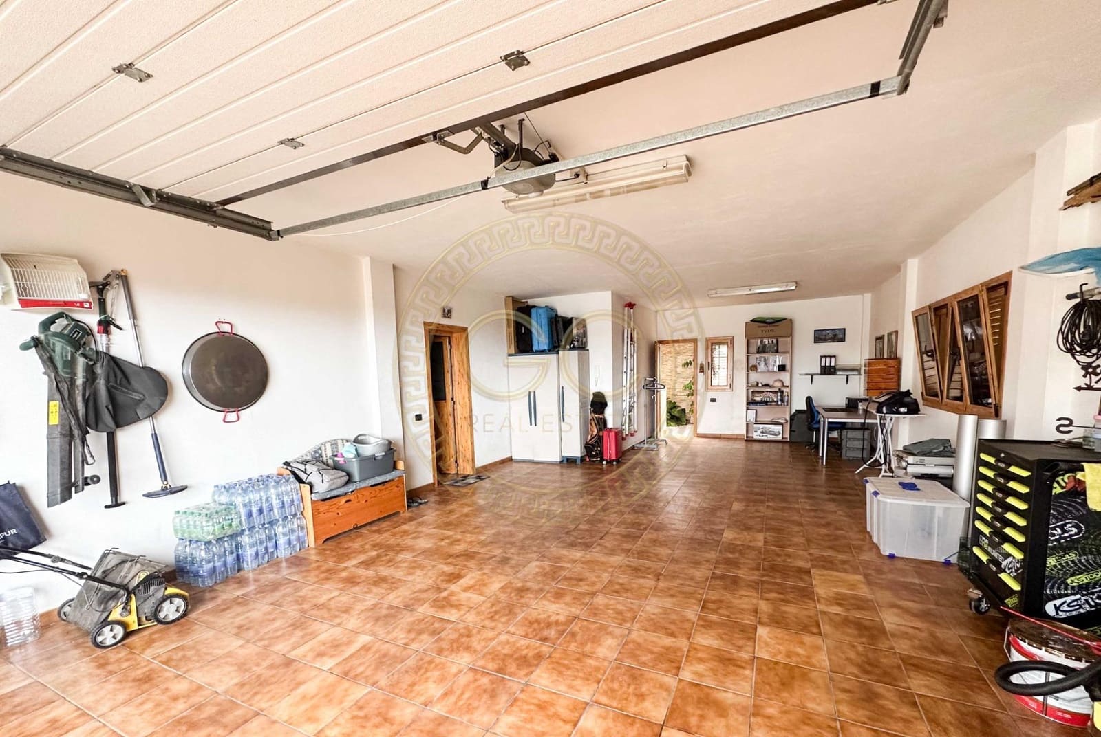 5 bedroom Villa for sale in El Salobre with pool garage - € 799,000 (Ref: 8363196)