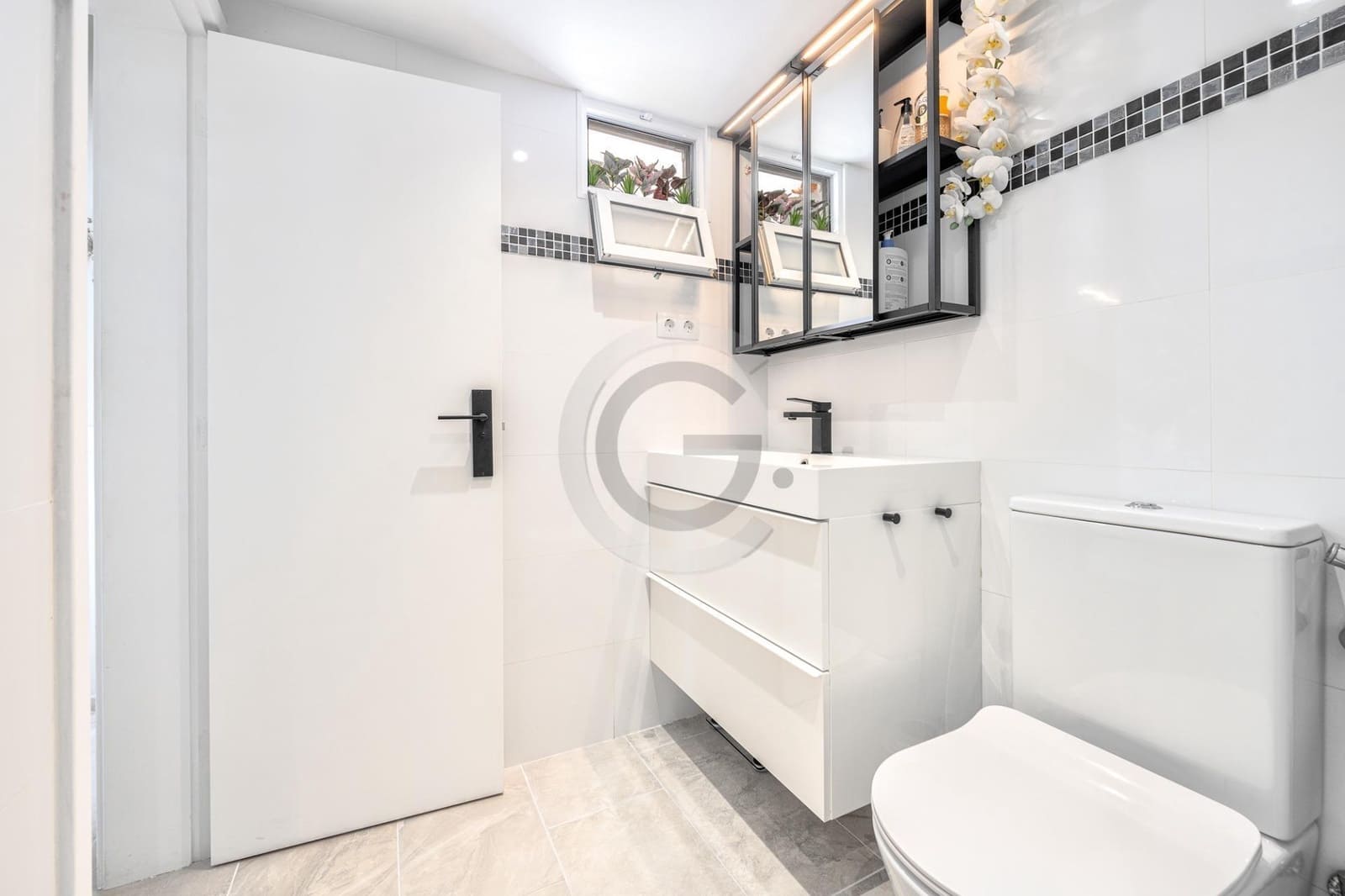 1 makuuhuone Bungalow vuokrattavana paikassa Mogan mukana uima-altaan - 1 100 € (Ref: 8455835)