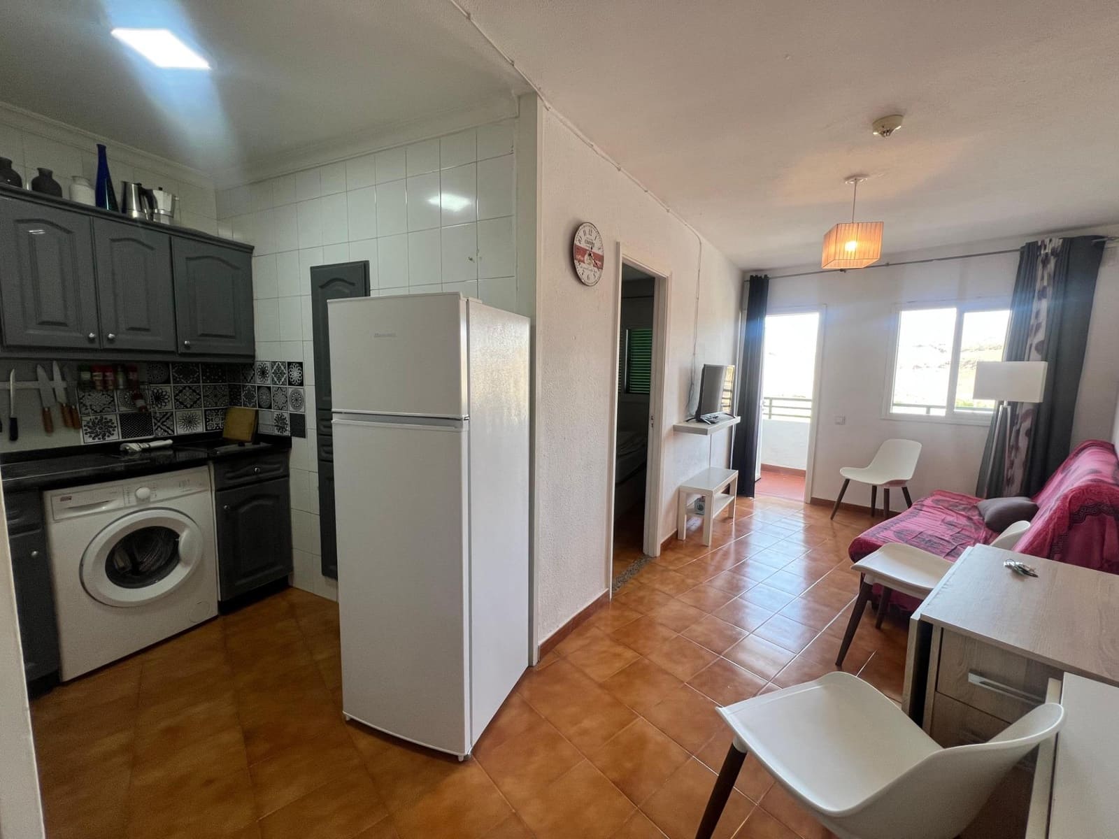 1 soverom Leilighet til leie i Playa del Ingles med svømmebasseng - € 900 (Ref: 8475116)