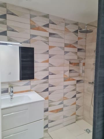 5 soveværelse Erhverv til salg i Santa Lucía de Tirajana med garage - € 660.000 (Ref: 8666696)