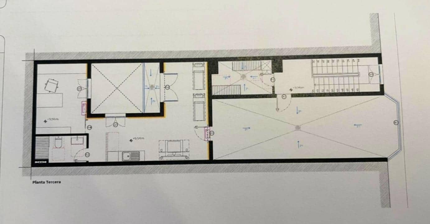 5 bedroom Commercial for sale in Santa Lucia de Tirajana with garage - € 660,000 (Ref: 8666696)