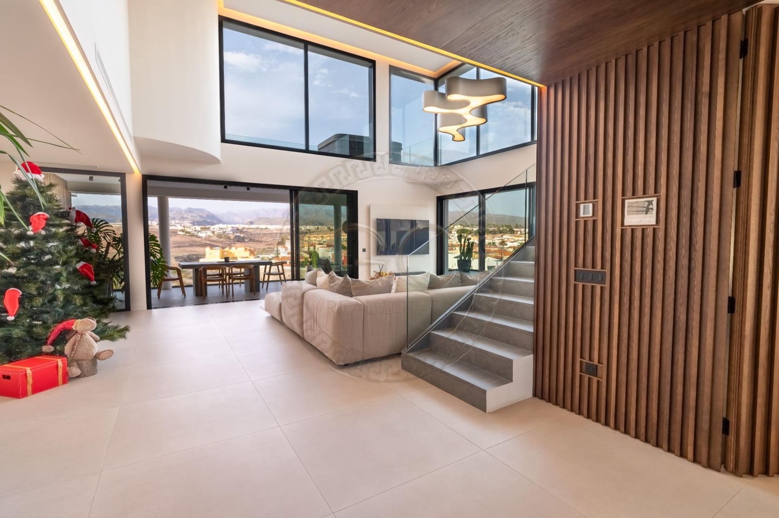 7 soveværelse Villa til salg i San Bartolome de Tirajana med swimmingpool - € 3.490.000 (Ref: 8689204)