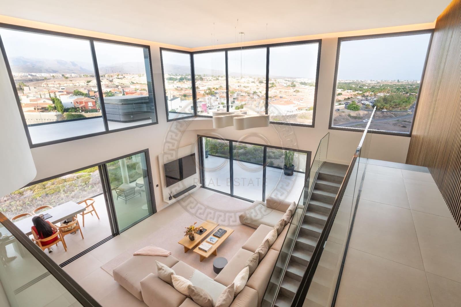 7 soveværelse Villa til salg i San Bartolome de Tirajana med swimmingpool - € 3.490.000 (Ref: 8689204)