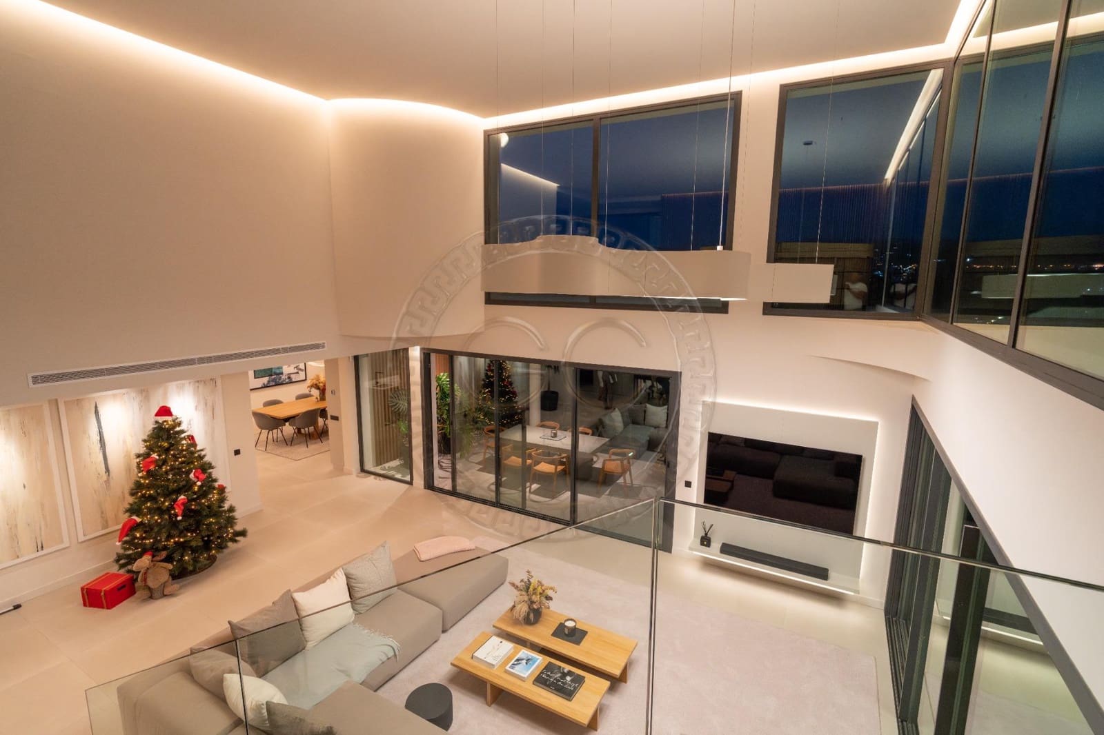 7 bedroom Villa for sale in San Bartolome de Tirajana with pool - € 3,490,000 (Ref: 8689204)