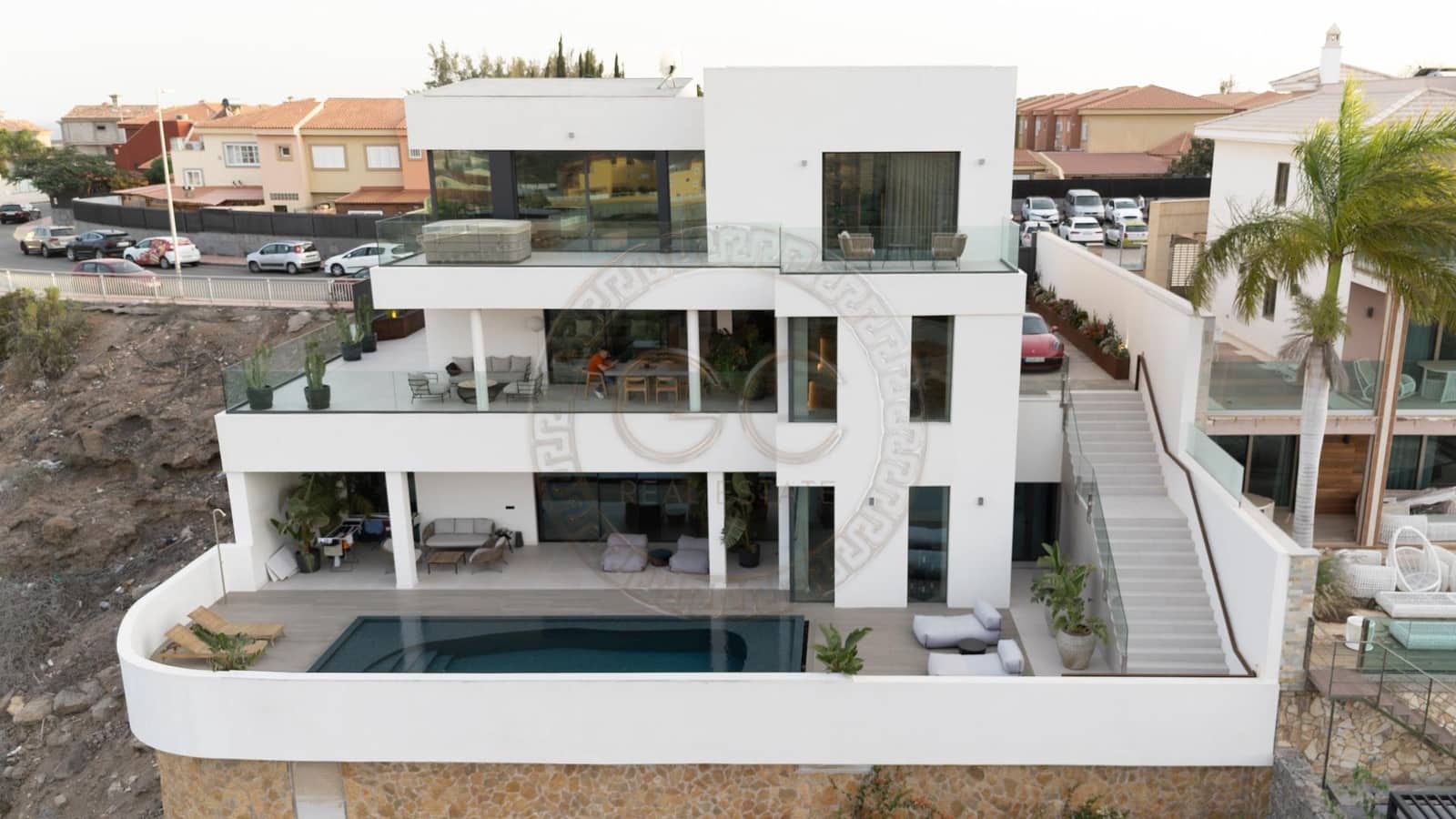 7 bedroom Villa for sale in San Bartolome de Tirajana with pool - € 3,490,000 (Ref: 8689204)