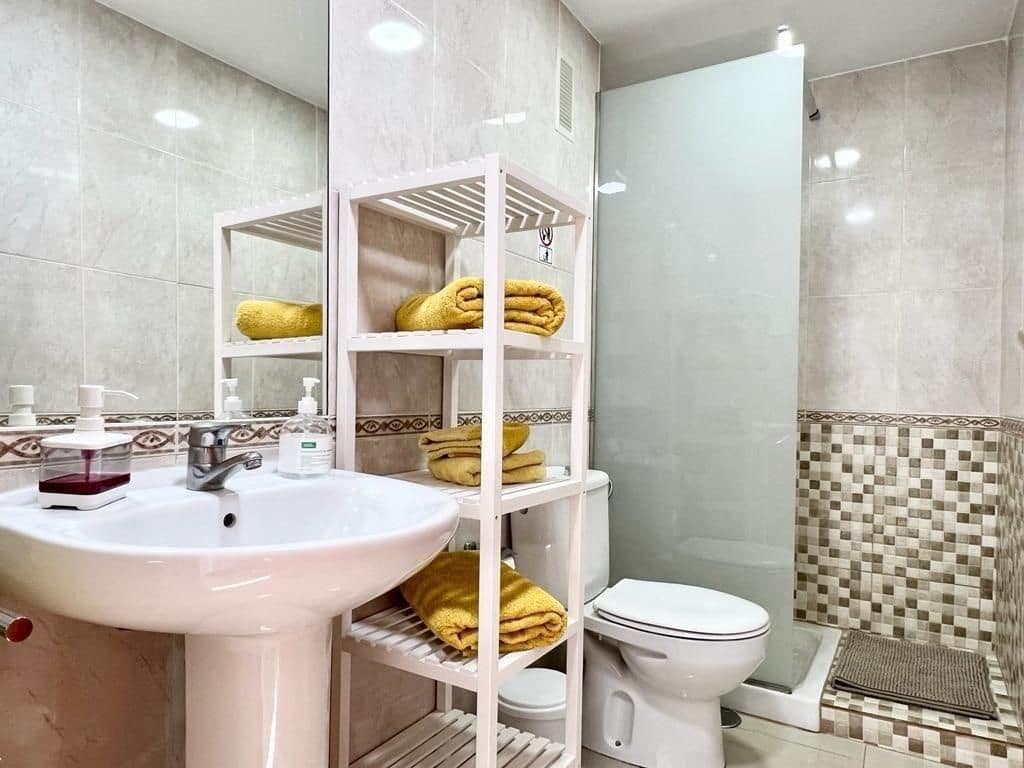 Apartamento de 1 habitación en Playa del Inglés en alquiler con piscina - 850 € (Ref: 8729874)