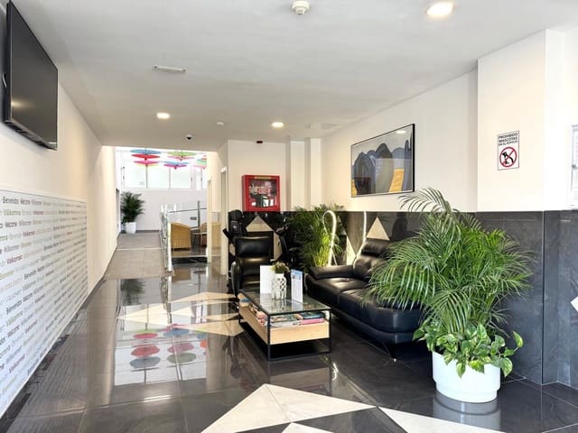 Apartamento de 1 habitación en Playa del Inglés, San Bartolomé de Tirajana en alquiler con piscina - 850 € (Ref: 8729874)