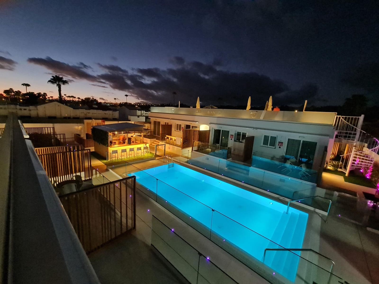 24 soveværelse Hotel til salg i Maspalomas med swimmingpool - € 3.950.000 (Ref: 8758003)
