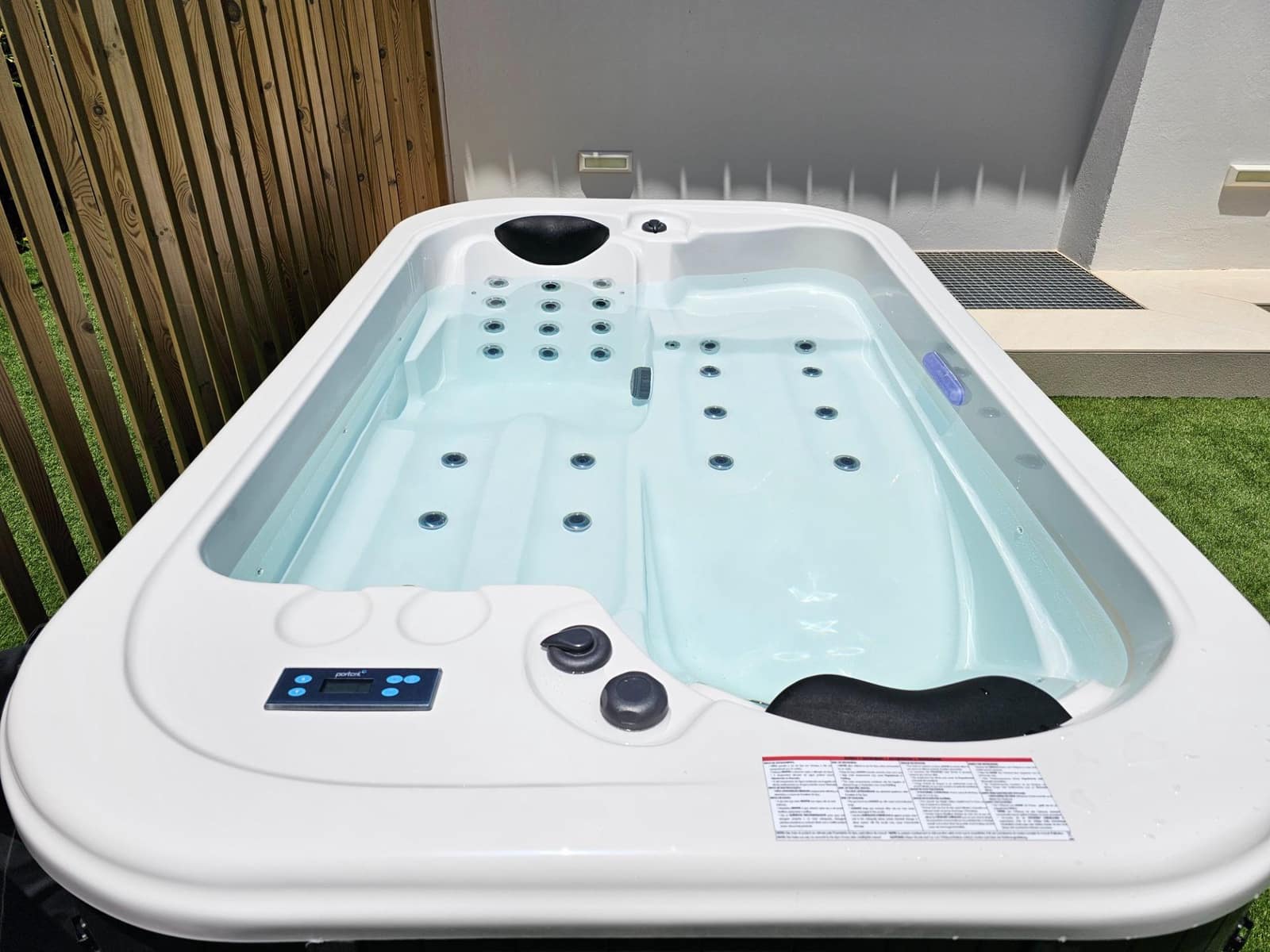 24 soveværelse Hotel til salg i Maspalomas med swimmingpool - € 3.950.000 (Ref: 8758003)