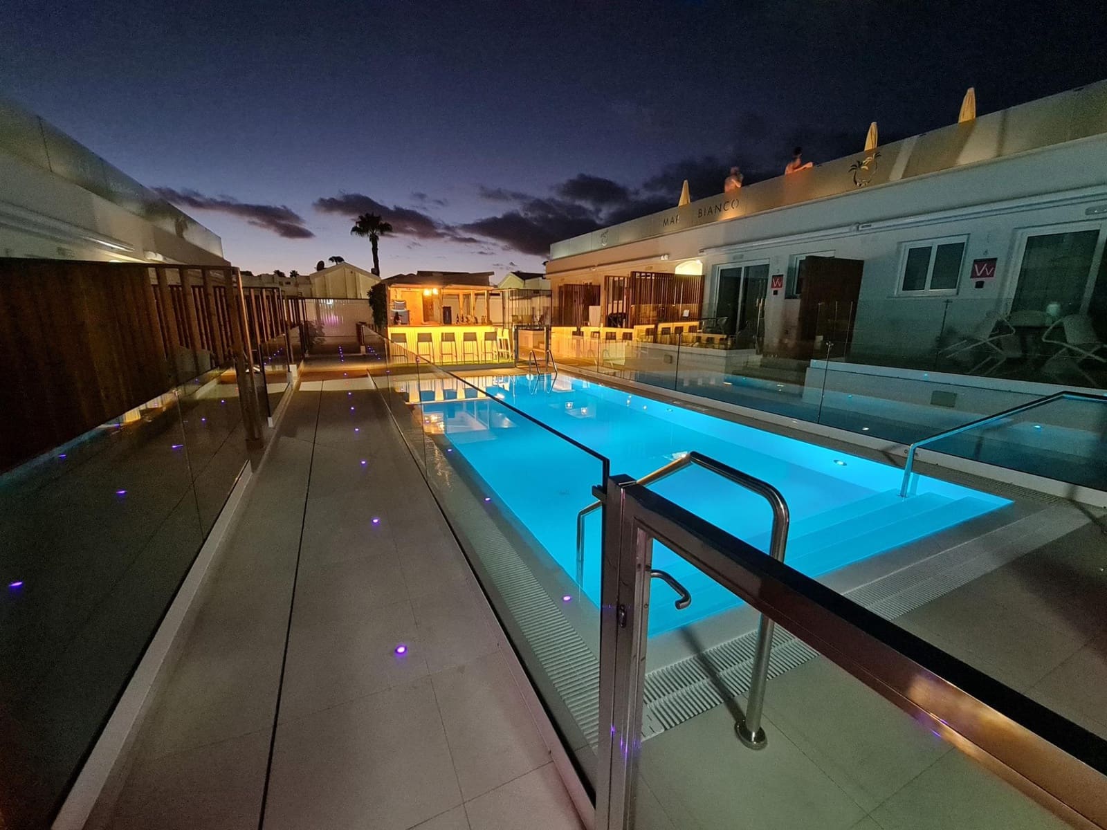 24 soveværelse Hotel til salg i Maspalomas med swimmingpool - € 3.950.000 (Ref: 8758003)