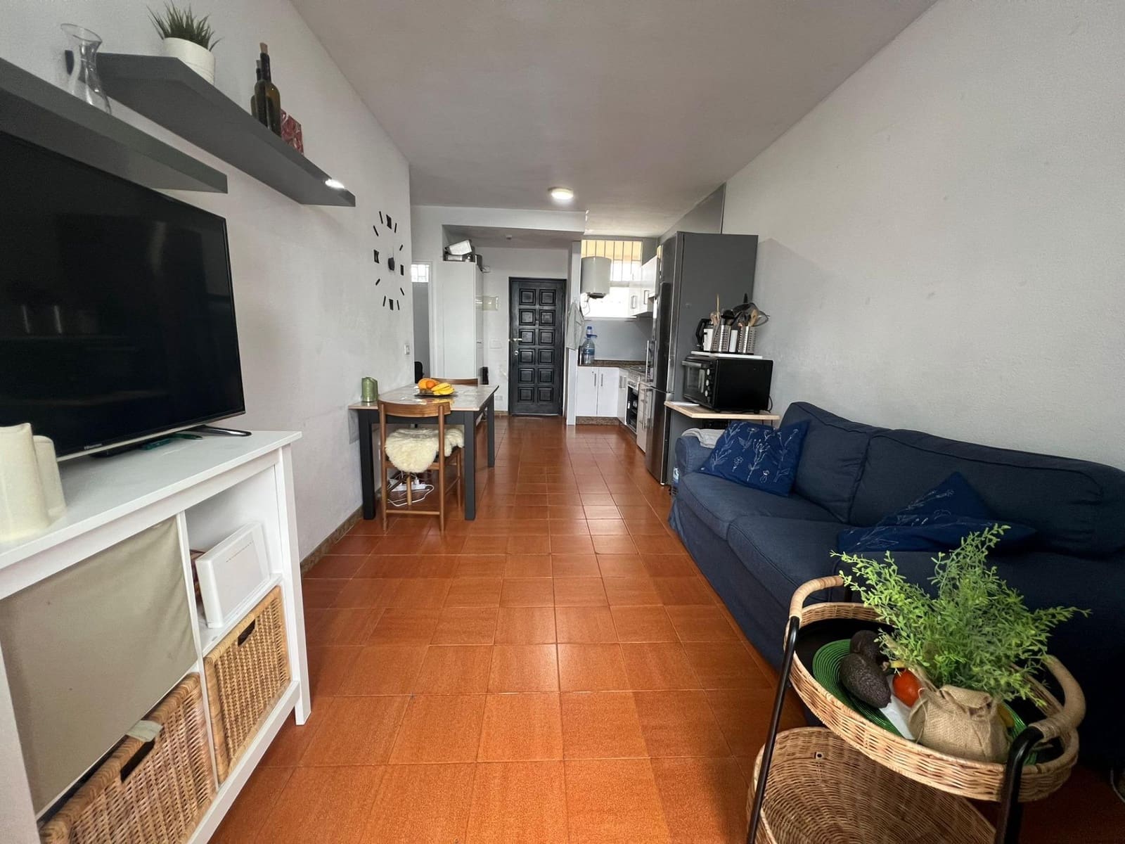 2 bedroom Apartment for rent in Playa del Ingles with pool - € 1,100 (Ref: 8758005)