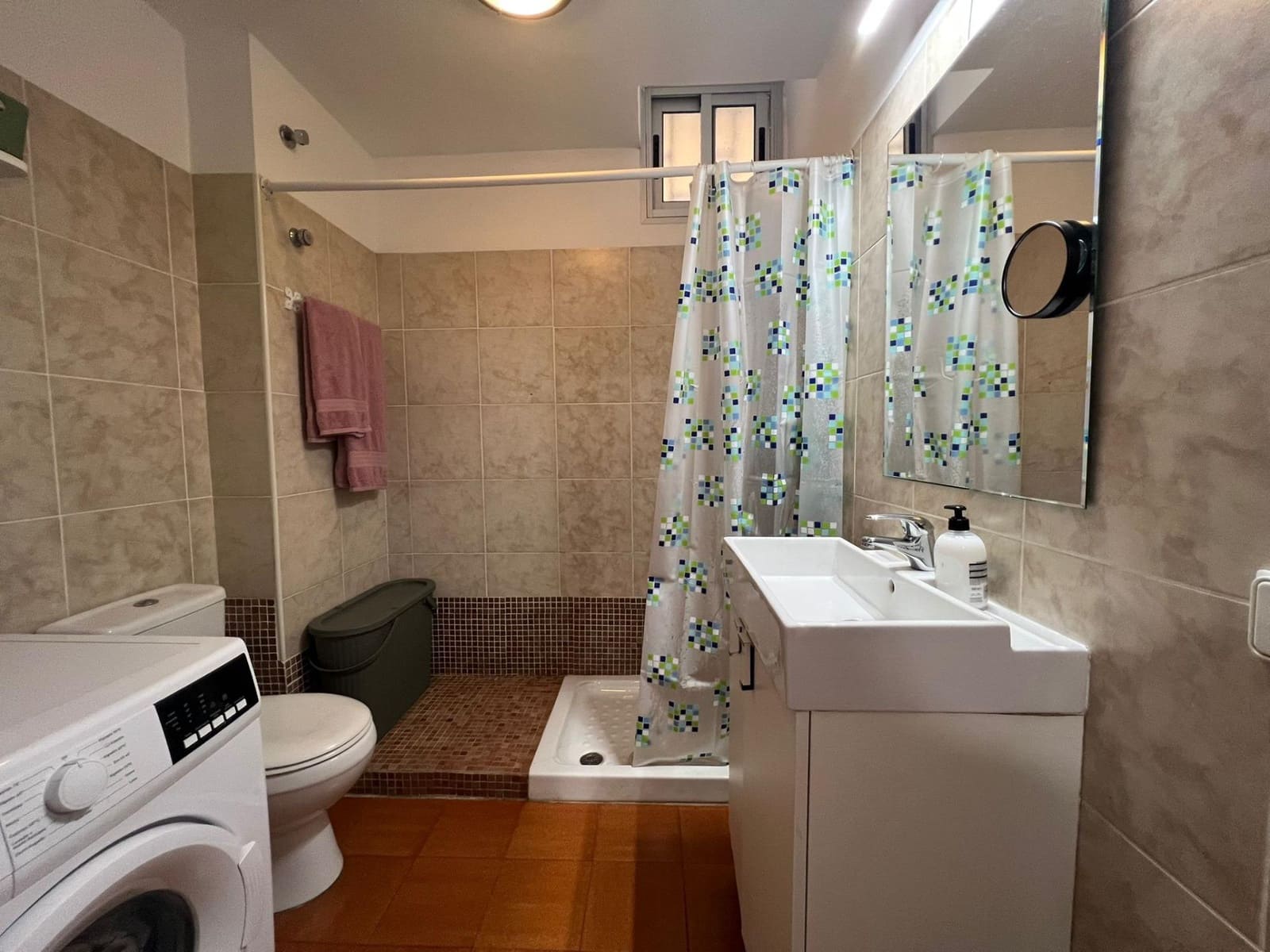 2 bedroom Apartment for rent in Playa del Ingles with pool - € 1,100 (Ref: 8758005)