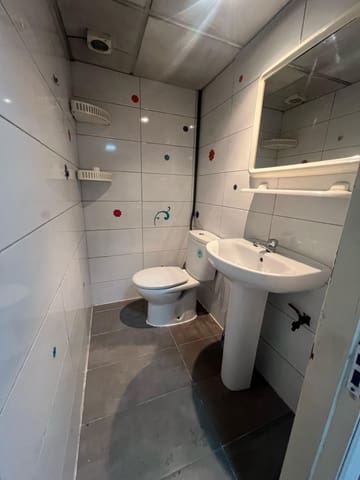 Kommersiell til leie i Vecindario, Santa Lucía de Tirajana - € 1 900 (Ref: 8865160)