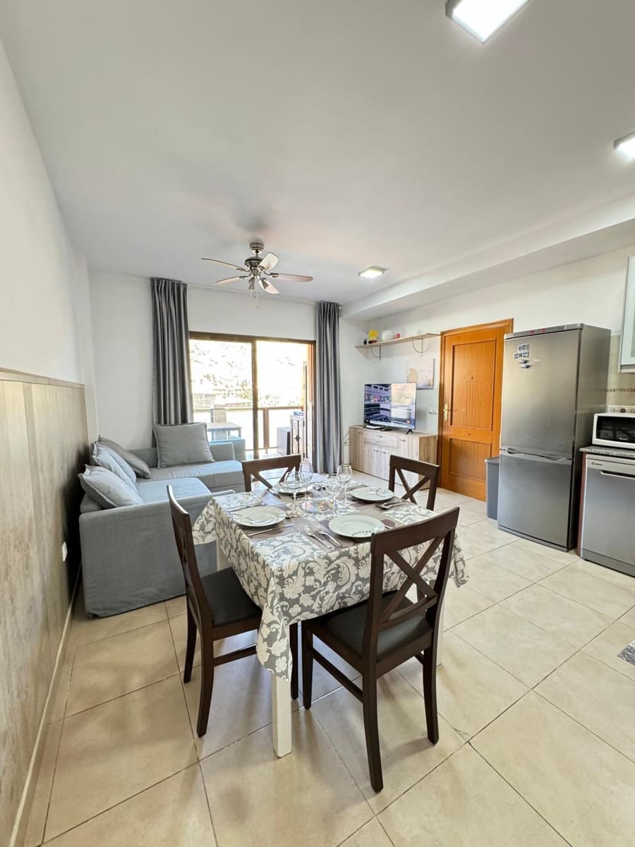 2 sypialnia Apartament do wynajęcia w Mogan - 1 200 € (Ref: 8918022)