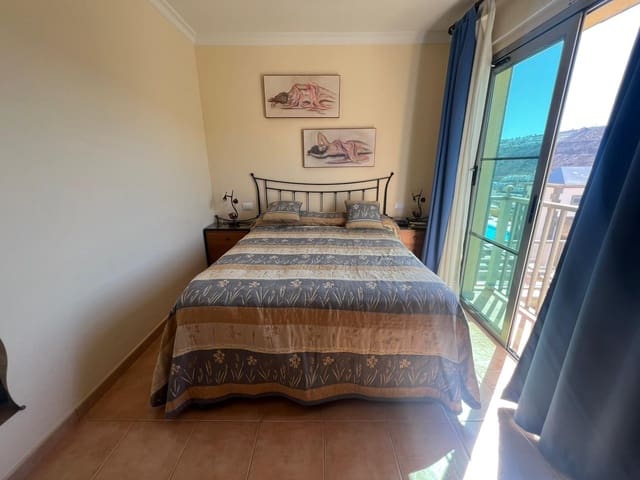 2 slaapkamer Rijtjeshuis te koop in Puerto Rico, Mogán met zwembad - € 324.000 (Ref: 9012506)