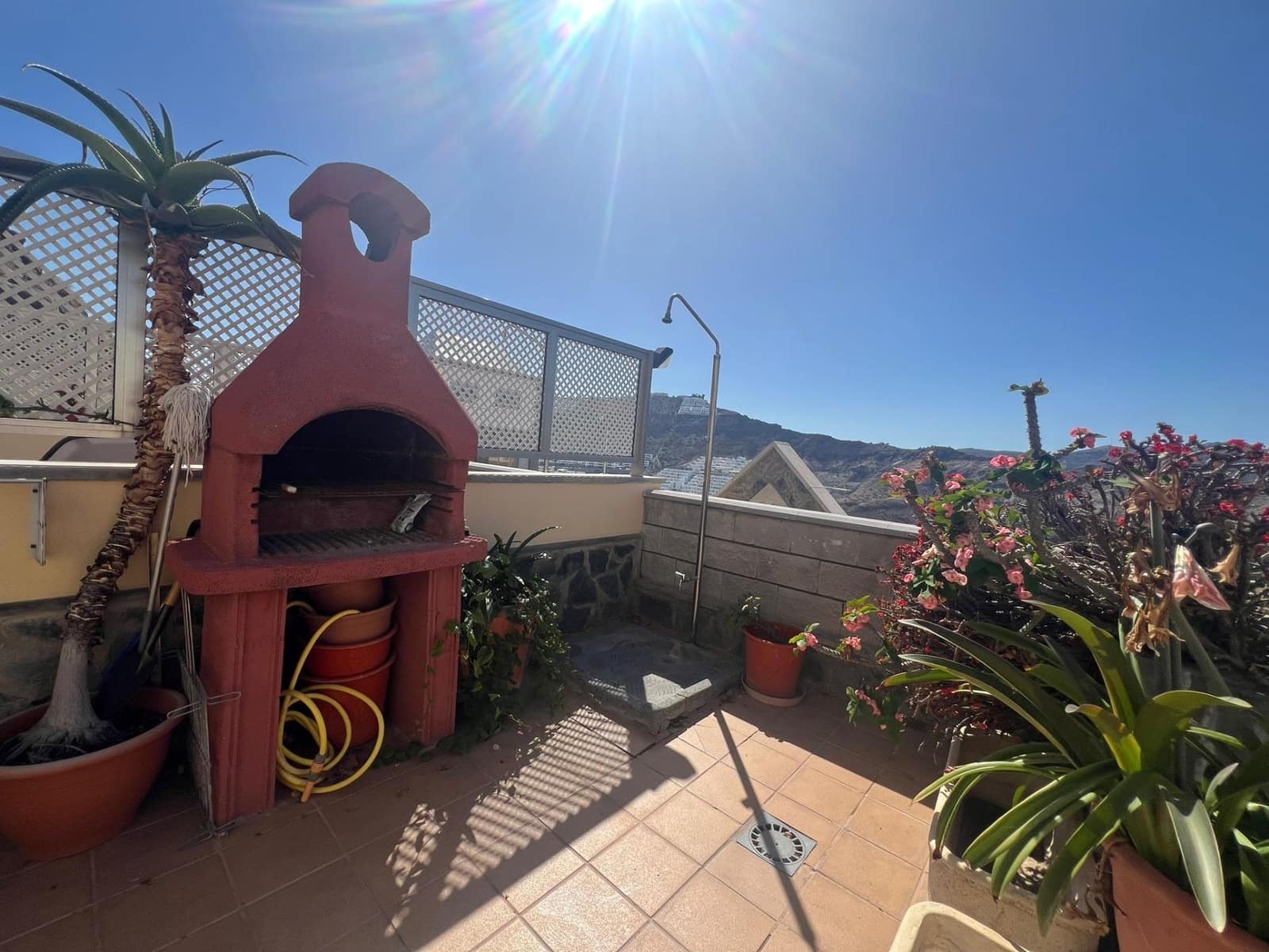 2 soveværelse Rækkehus til salg i Puerto Rico med swimmingpool - € 324.000 (Ref: 9012506)