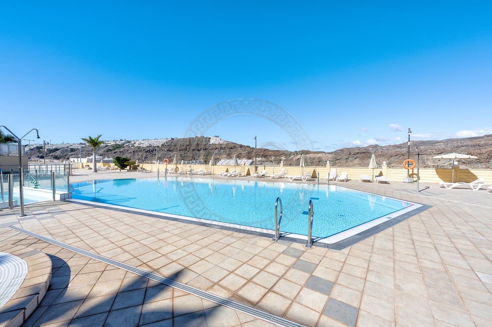 2 sypialnia Dom szeregowy na sprzedaż w Puerto Rico z basenem - 324 000 € (Ref: 9012506)