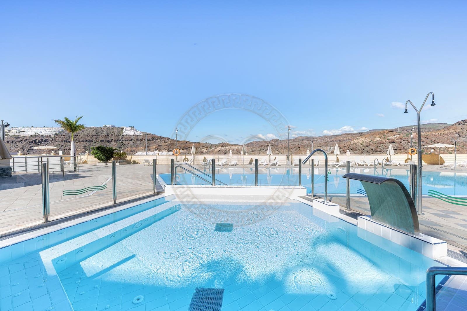 2 sypialnia Dom szeregowy na sprzedaż w Puerto Rico z basenem - 324 000 € (Ref: 9012506)