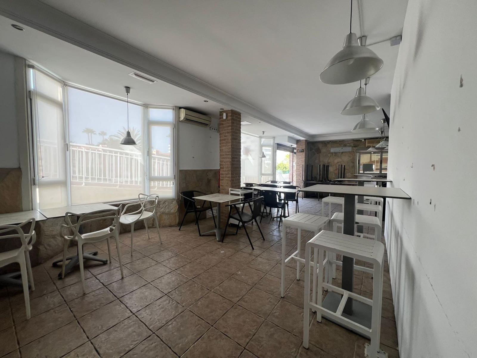 Yritys vuokrattavana paikassa San Bartolome de Tirajana - 1 500 € (Ref: 9031362)